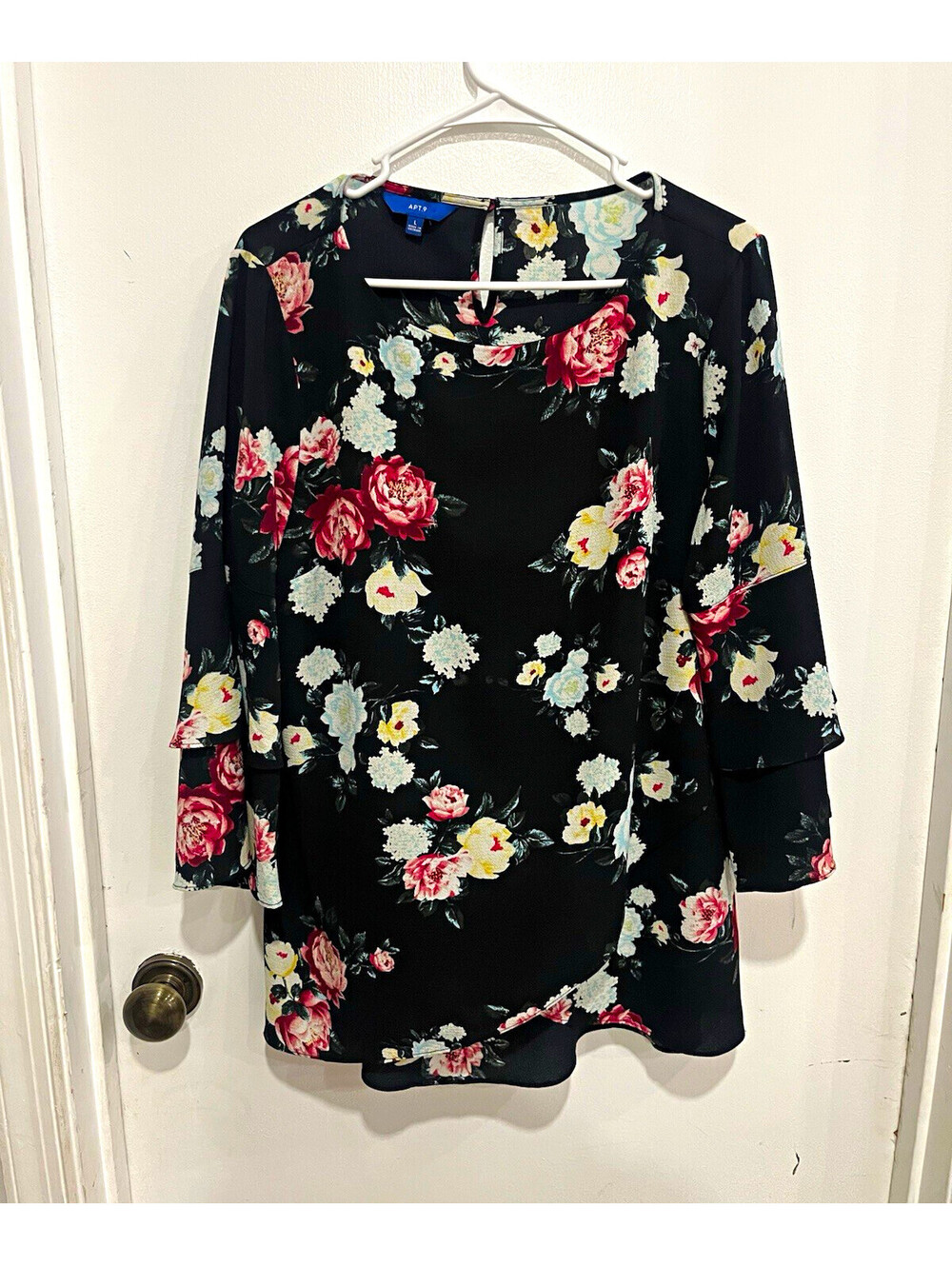 Apt. 9 Women’s L Black Floral Round Neck 3/4 Sleeve Pullover Blouse
